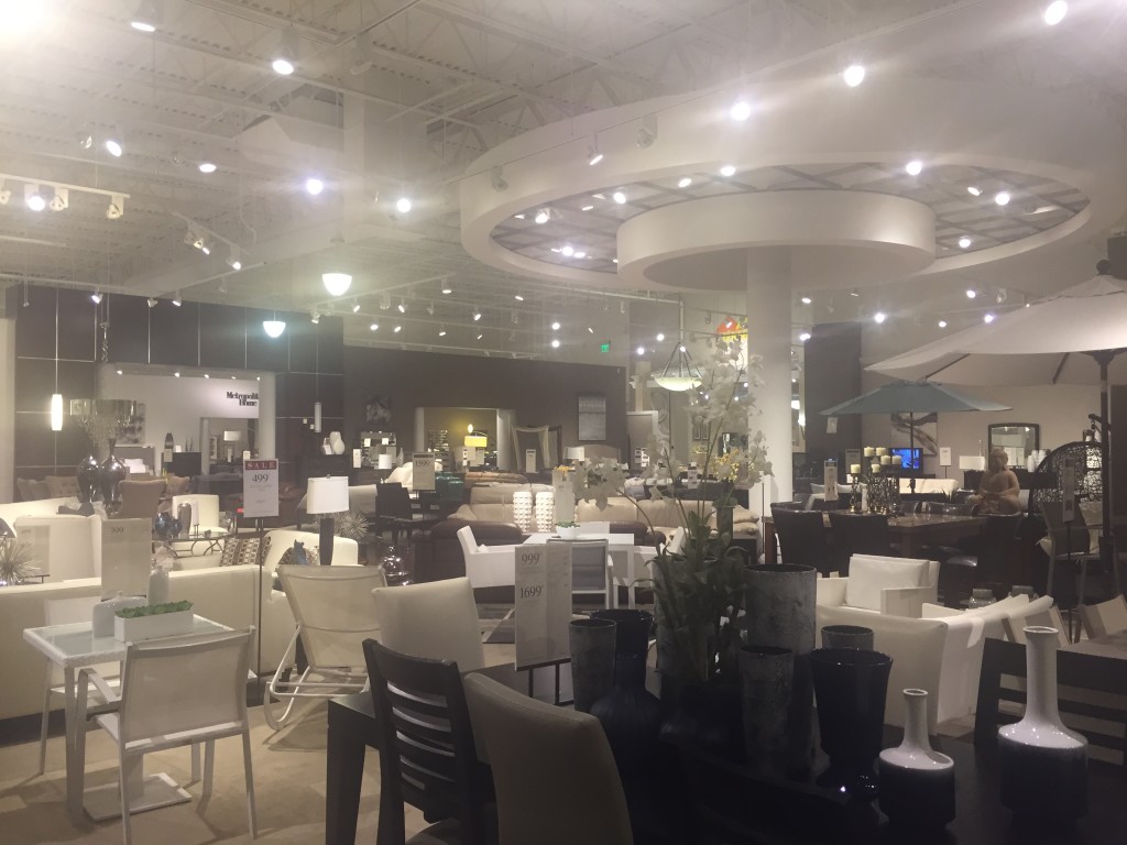 magasins d'ameublement aux USA