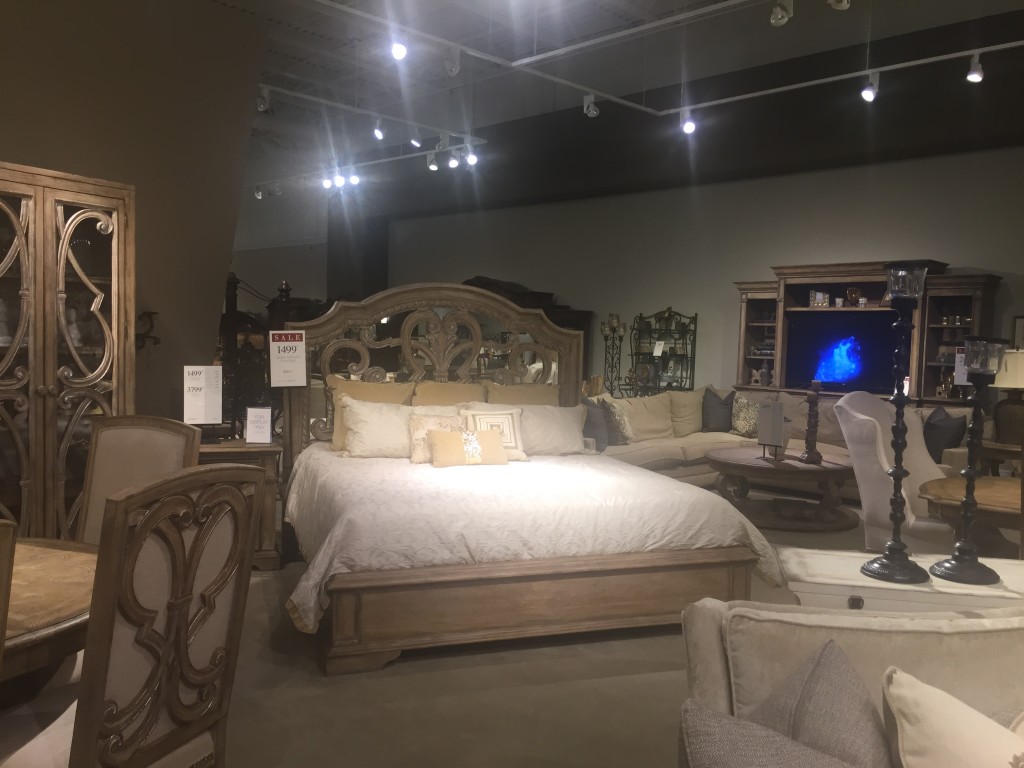 magasins d'ameublement aux USA