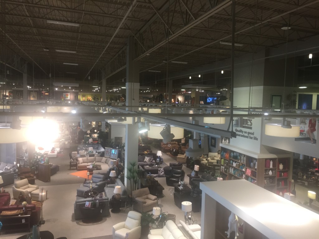 magasins d'ameublement aux USA