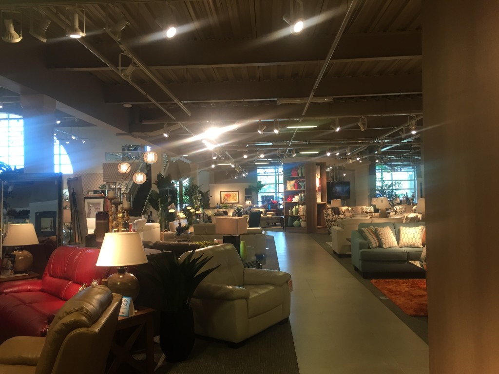 magasins d'ameublement aux USA